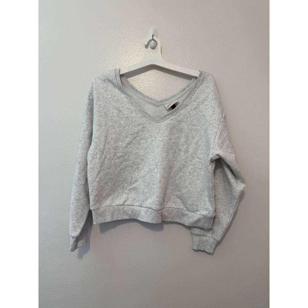 Universal Thread Womens V-Neck Sweatshirt Light Heather Grey Fleece Pullover S